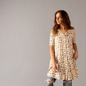 NWT A&D Limitless Button Tunic 🐆 Animal print